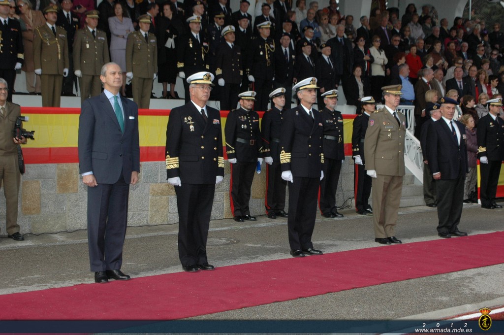 La ceremonia ha sido presidida por el Jefe de Estado Mayor de la Defensa, almirante general Fernando García Sánchez