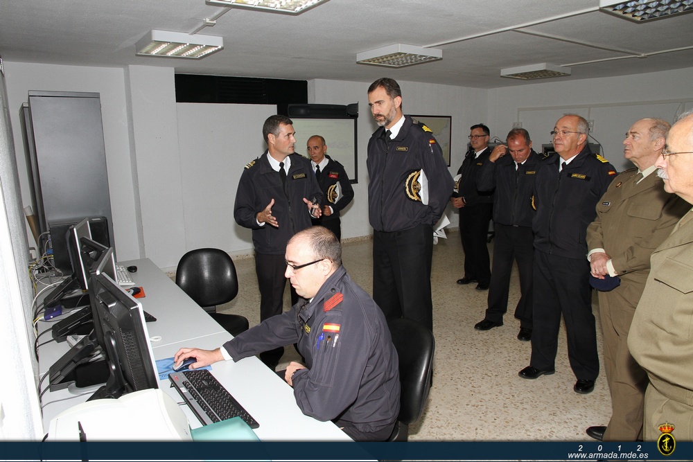 S.A.R. ha visitado el Centro de Instrucción y Adiestramiento de la Flota.