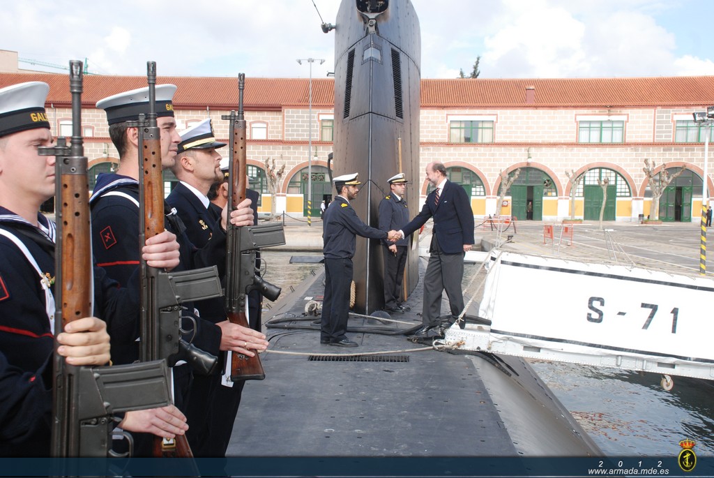 Dentro del program de la visita, también han visitado el submarino ‘Galerna’