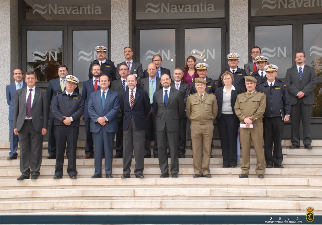 Visita a las instalaciones de Navantia, donde han sido recibidos por su Presidente