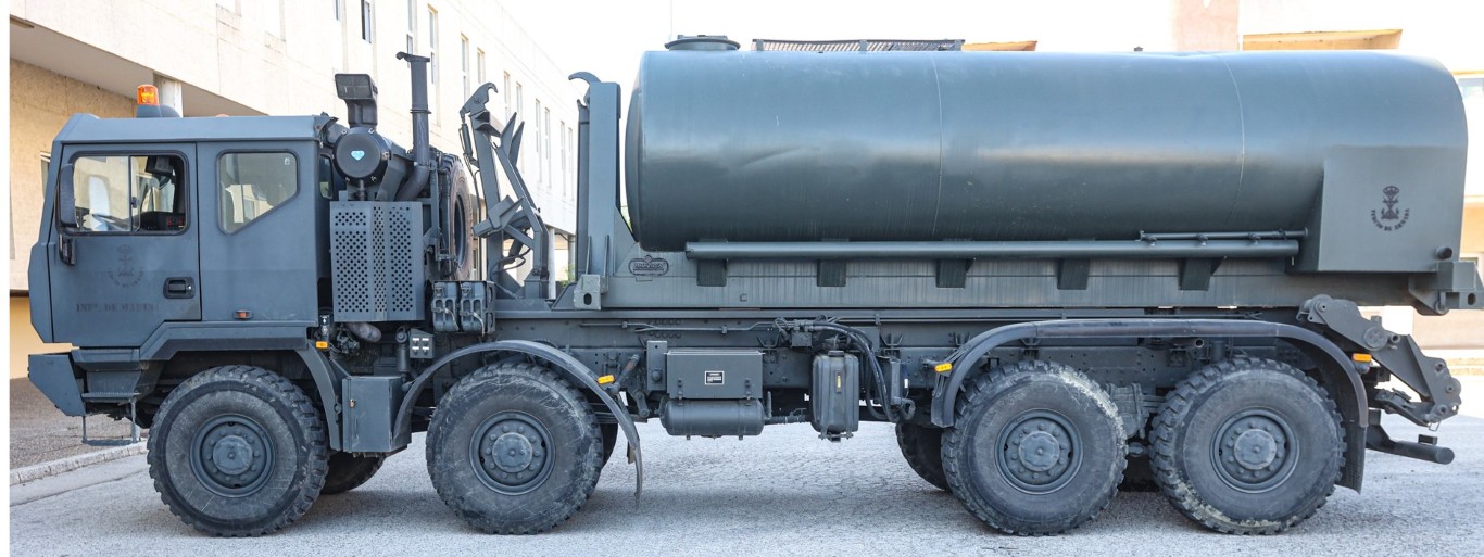 Aljibe sobre plataforma VEMPAR
