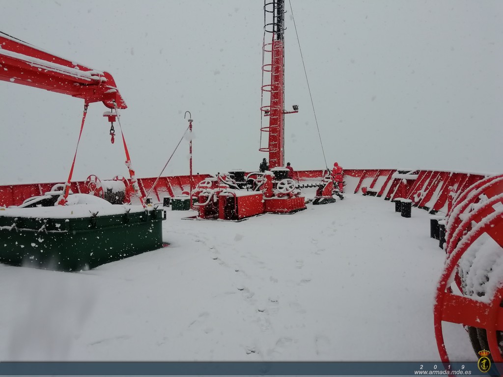 XXIV Campaña Antártica.- BIO 'Hespérides' (A-33)