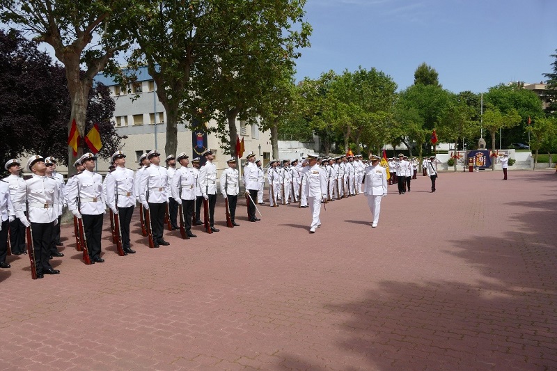 El AJEMA, pasa revista a la Fuerza que le ha rendido los Honores de Ordenanza