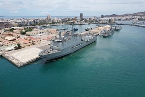 Puerta Arsenal de Las Palmas Quiero desde estas líneas dar la bienvenida a todos aquellos que desde la red queréis conocer esta Unidad de la Armada Española en las Islas Canarias.