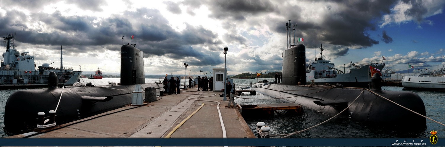 Relevo de submarinos en la operación Unified Protector