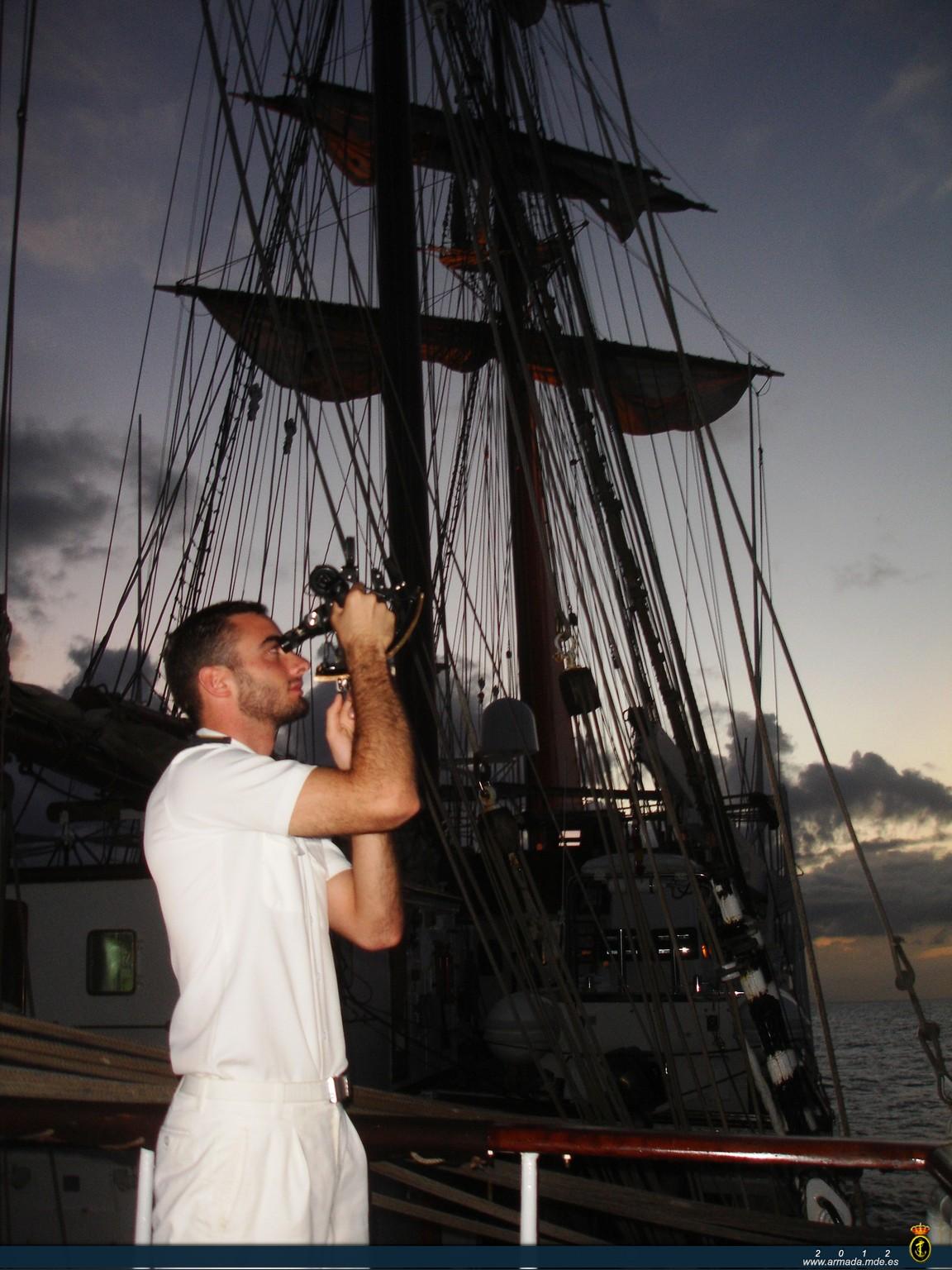 Practicas de observación en el BE Juan Sebastián de Elcano