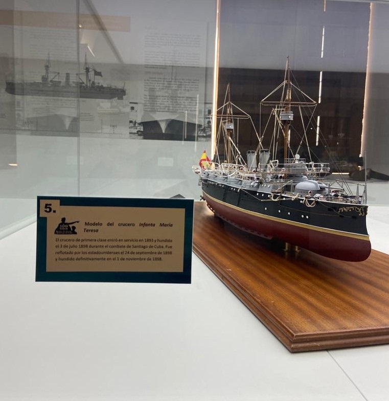 Imagen de: Modelo del crucero Infanta María Teresa