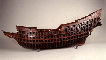 Imagen de: Modelo de casco de galeón del siglo XVII
