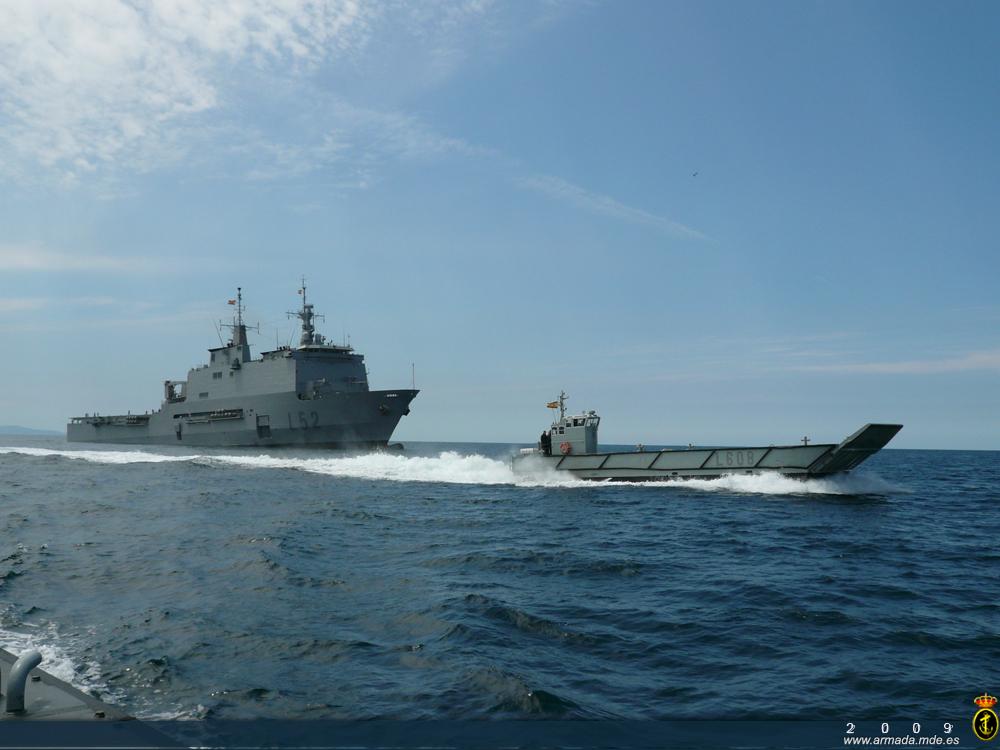 Durante el ejercicio se practicó el Movimiento Buque-costa con las embarcaciones de asalto anfibio