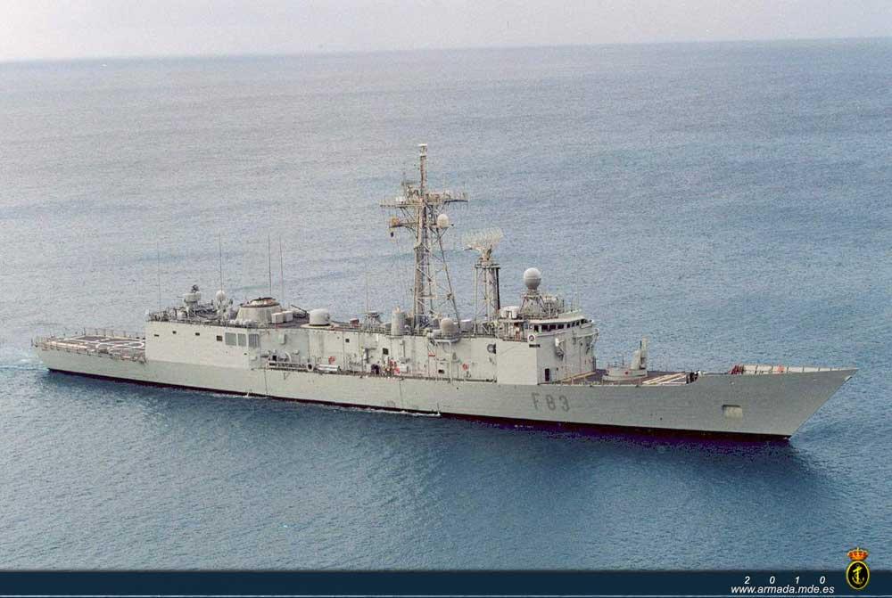 La fragata Numancia participa en un adiestramiento naval con unidades de las marinas de Francia y Portugal