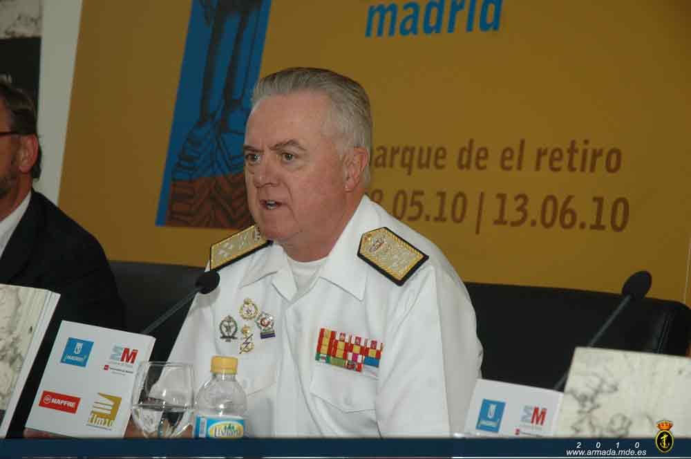 El Almirante General Jefe de Estado Mayor de la Armada clausura el acto