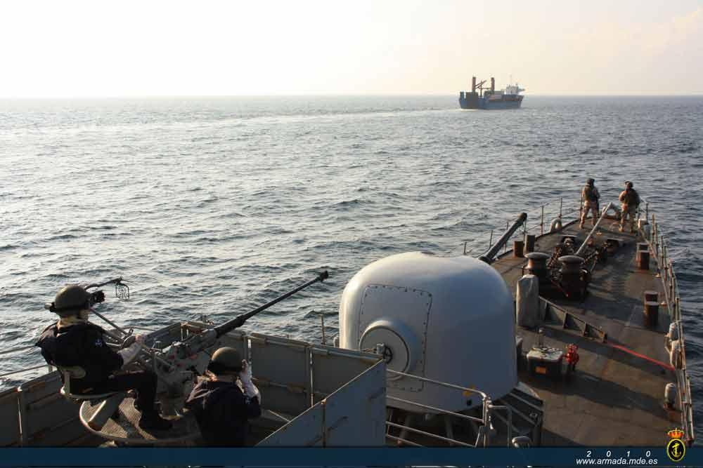 El patrullero de la Armada Infanta Cristina se encontraba efectuando la escolta del mercante ‘Petra-1’