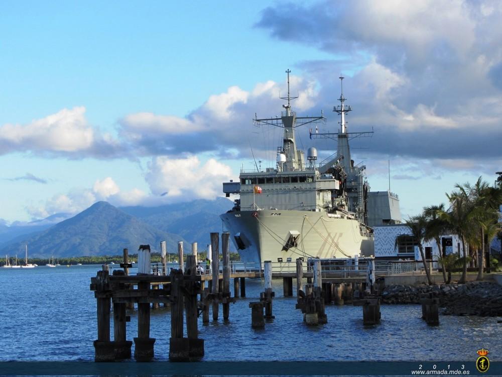 The ‘Cantabria’ is the first Spanish Navy ship to visit the city of Cairns