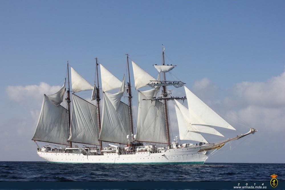 The ‘Juan Sebastián de Elcano’ is a four-masted schooner