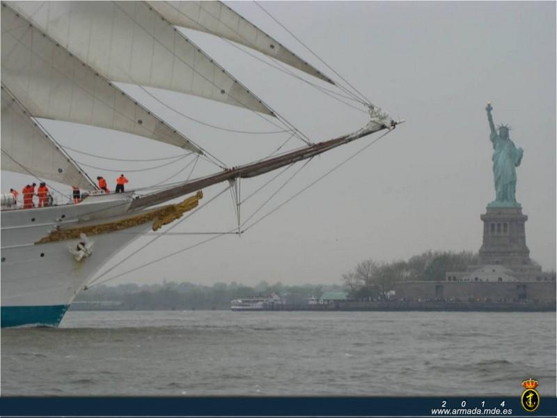 Sailing through the Hudson River