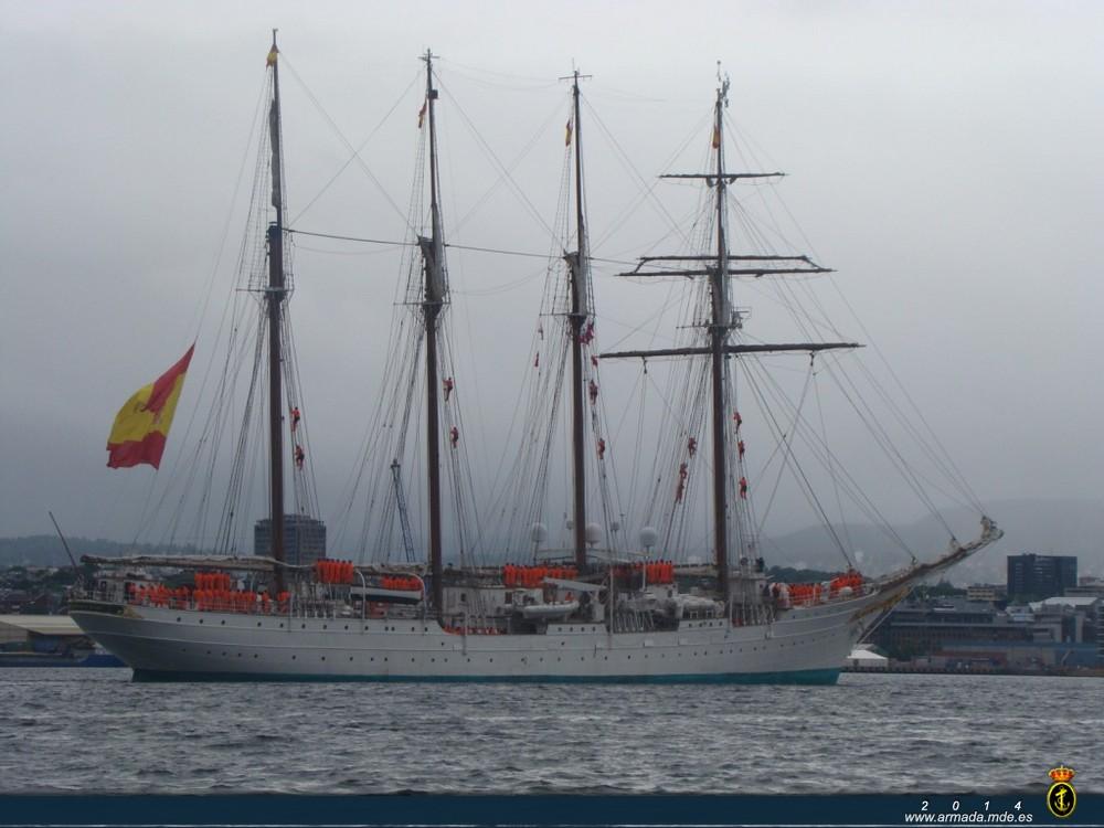 The training ship arriving at Oslo