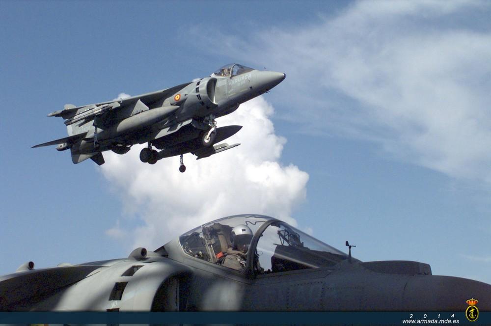 Two ‘Harrier’ aircraft from the 9th Aircraft Squadron have participated in the Farnborough Airshow