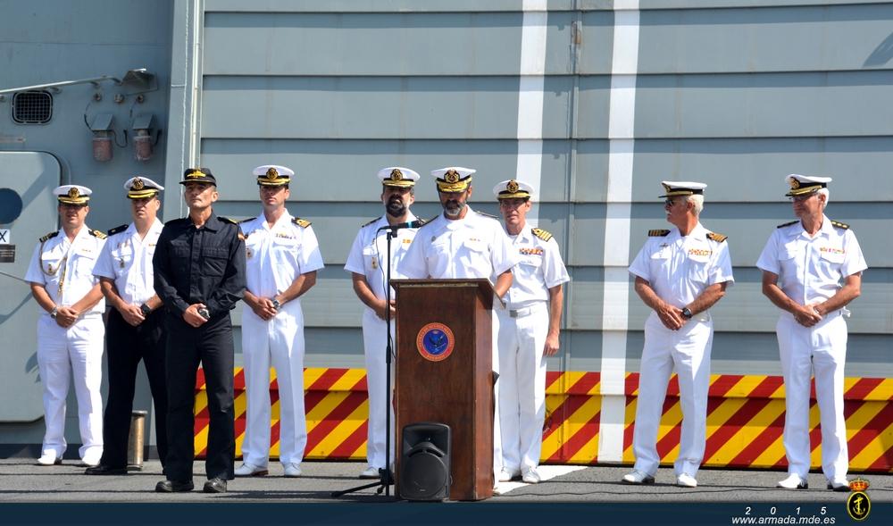 The welcoming ceremony was presided over by the Canary Islands Naval Commander, RA Manuel de la Puente