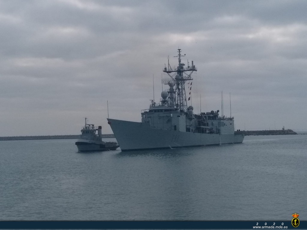 La fragata "Victoria" regresa a Rota tras participar en la operación Atalanta.