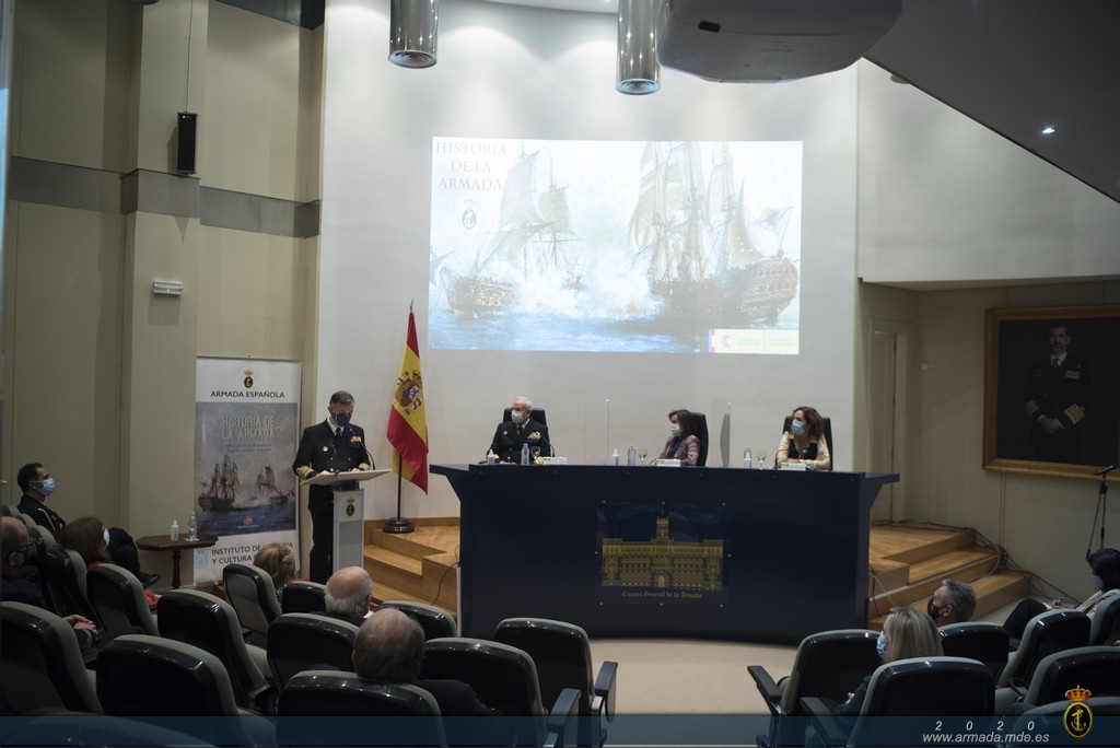 Presentación del libro Historia de la Armada en el Salón de Actos del Cuartel General