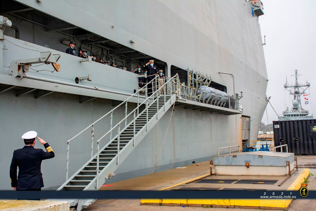 El buque de asalto anfibio Castilla zarpa desde Rota para incorporarse a la Operación Atalanta en aguas del Océano Índico	