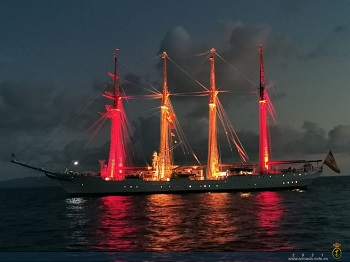The ‘Juan Sebastián de Elcano’ in Guam.