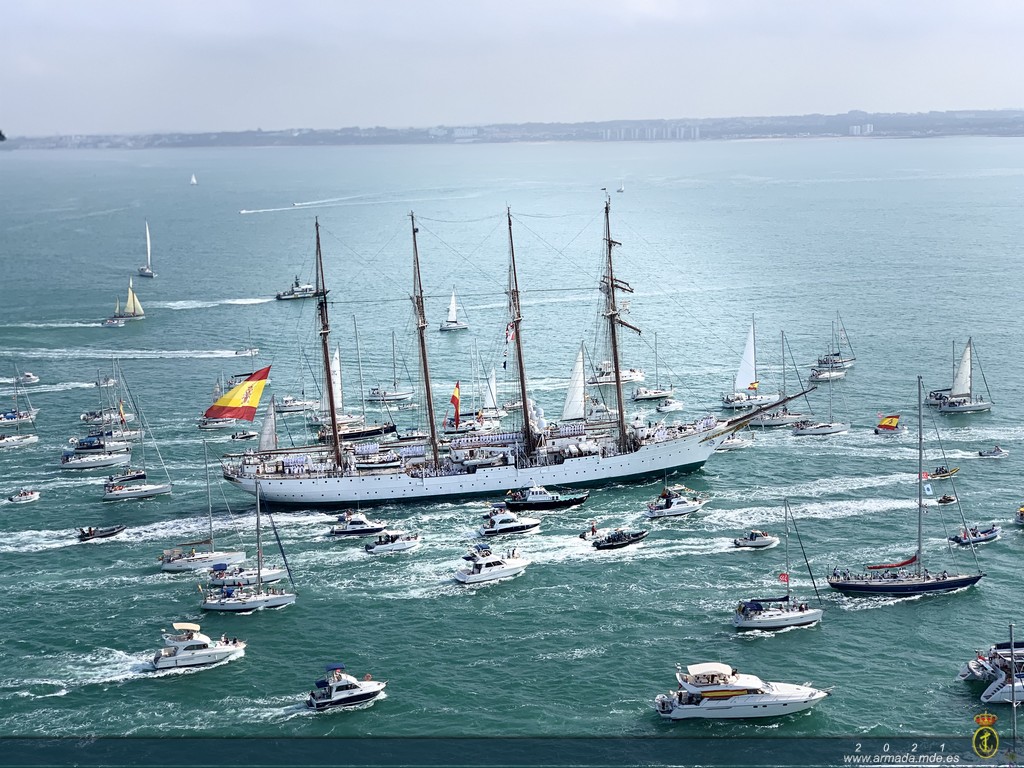 El B/E "Juan Sebastián de Elcano" regresó a Cádiz tras su XCIII Crucero de Instrucción de guardiamarinas