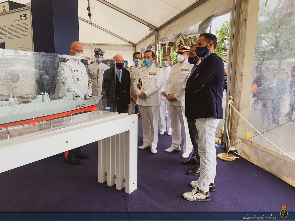El AJEMA inaugura el Stand de la Armada en el Salón Náutico Internacional de Barcelona