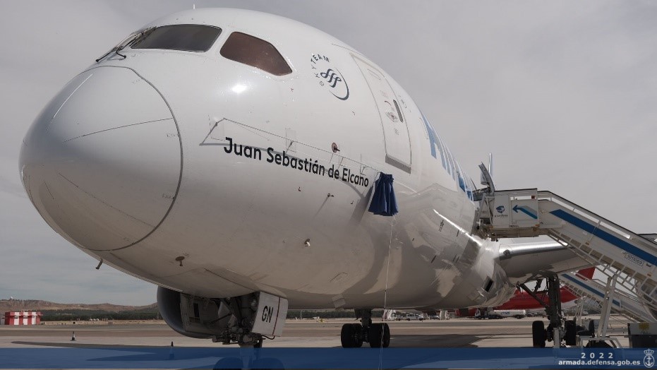 Un avión de Air Europa bautizado como "Juan Sebastián de Elcano"