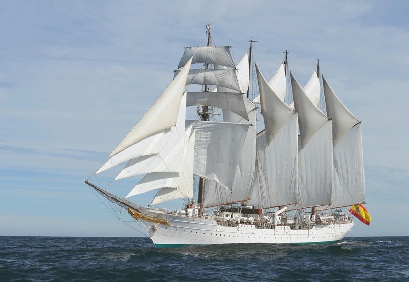 El buque "Juan Sebastián de Elcano" 