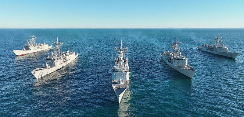 Ships in ‘V’ formation in honor of frigate ‘Victoria’.