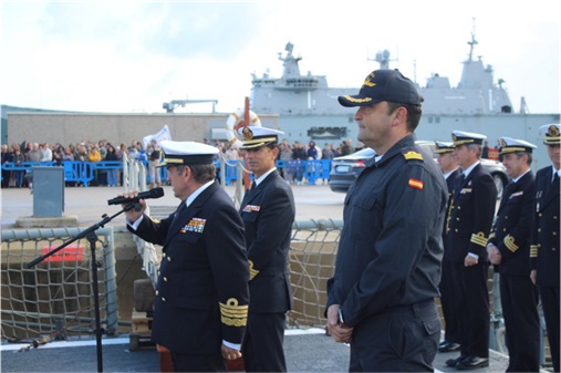 The Fleet Commander welcoming and congratulating the ship’s crew.