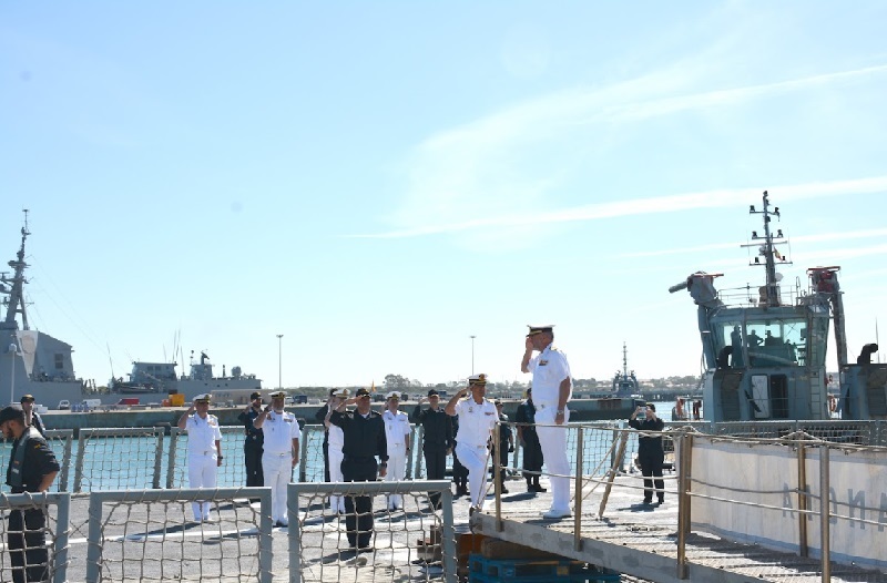 The Fleet Commander on the frigate for the farewell ceremony