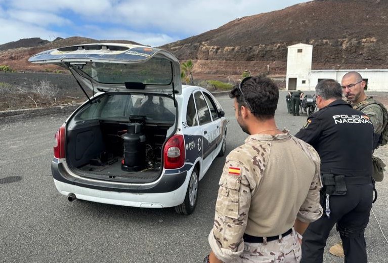 Imagen noticia:La Unidad de Buceo de Canarias participa en las V Jornadas de Desactivado