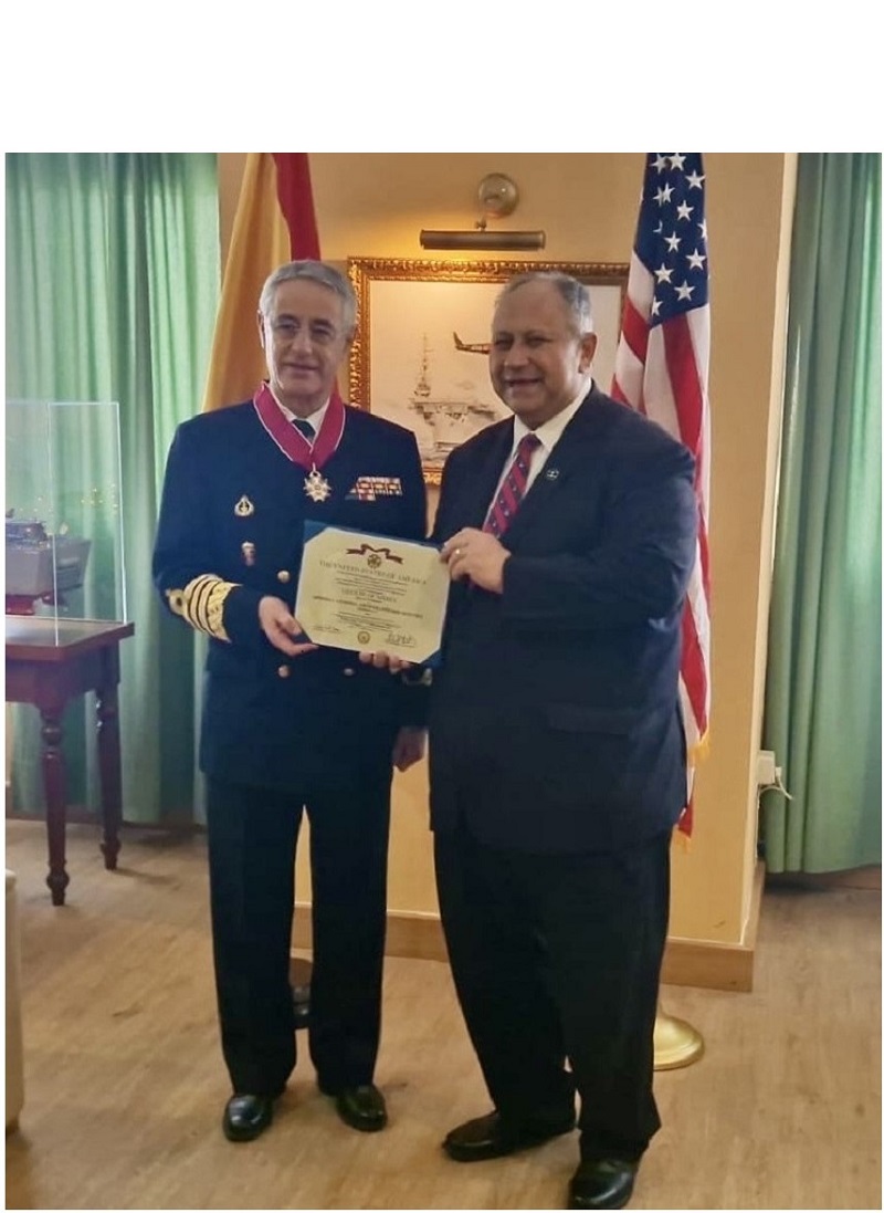 Imagen noticia:Encuentro entre el Almirante Jefe de Estado Mayor de la Armada y el Secretario de la Navy de los Estados Unidos