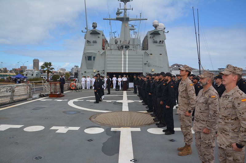 Alocución del Almirante de Acción Marítima durante el acto de despedida del BAM "Relámpago"