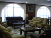 Salón situado en la cafetería del Centro Deportivo y Sociocultural de Oficiales de San Fernando. Foto 1