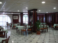 Salón situado en la cafetería del Centro Deportivo y Sociocultural de Oficiales de San Fernando. Foto 2