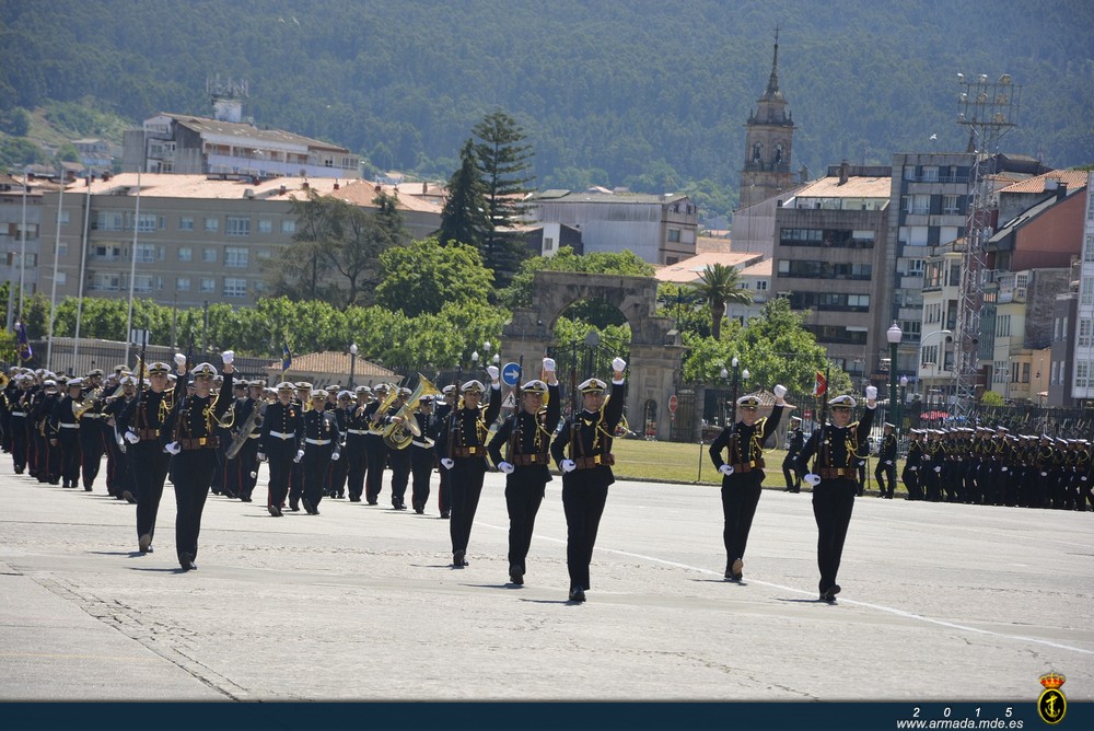 Actos de celebración del día de las Fuerzas Armadas en Marín